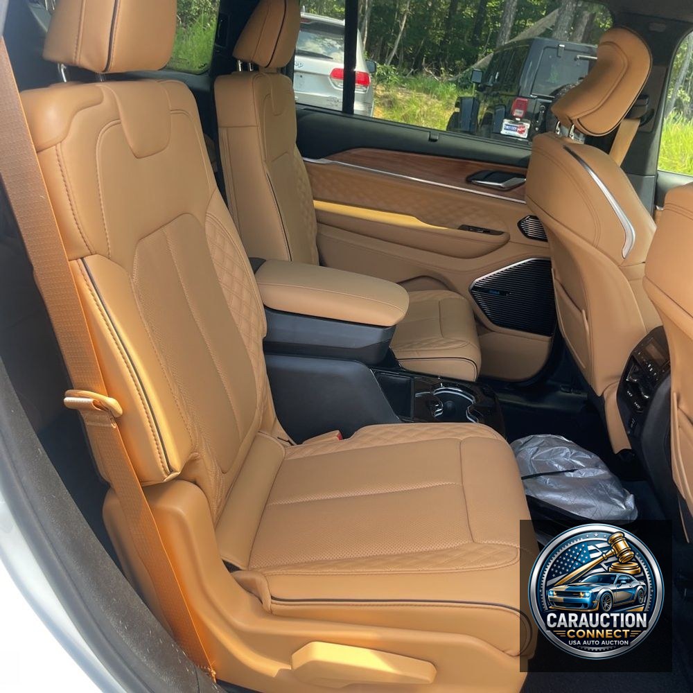 2024 Jeep Grand Cherokee L Summit Reserve
