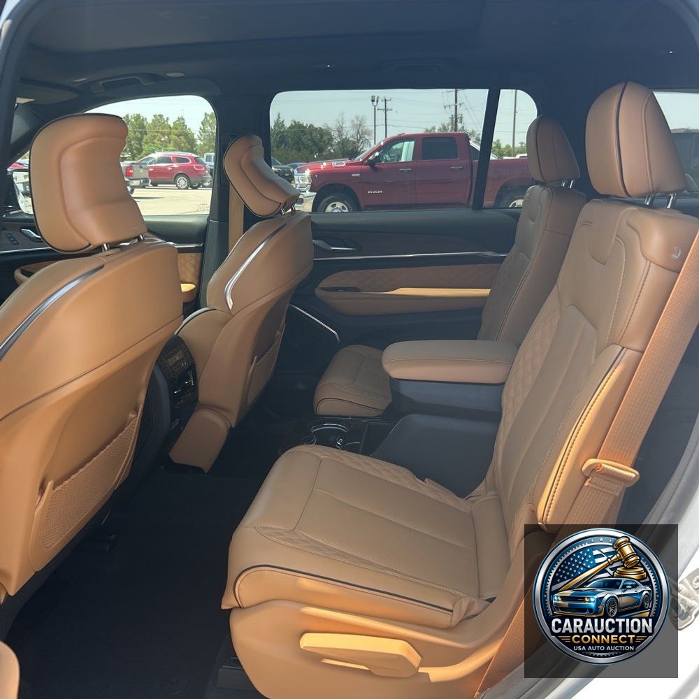 2024 Jeep Grand Cherokee L Summit