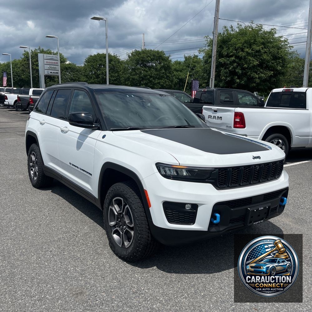 2023 Jeep Grand Cherokee Trailhawk 4xe