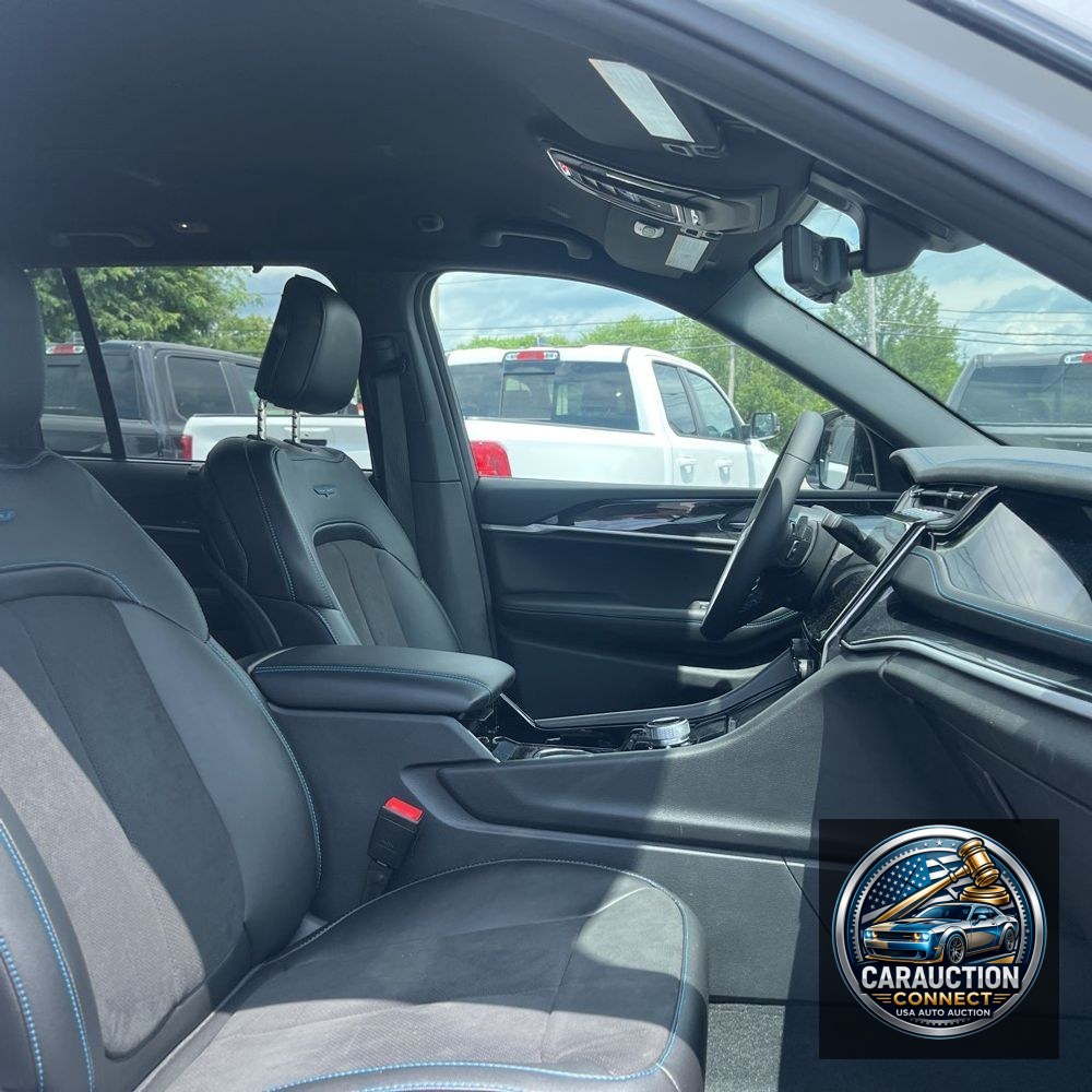 2023 Jeep Grand Cherokee Trailhawk 4xe
