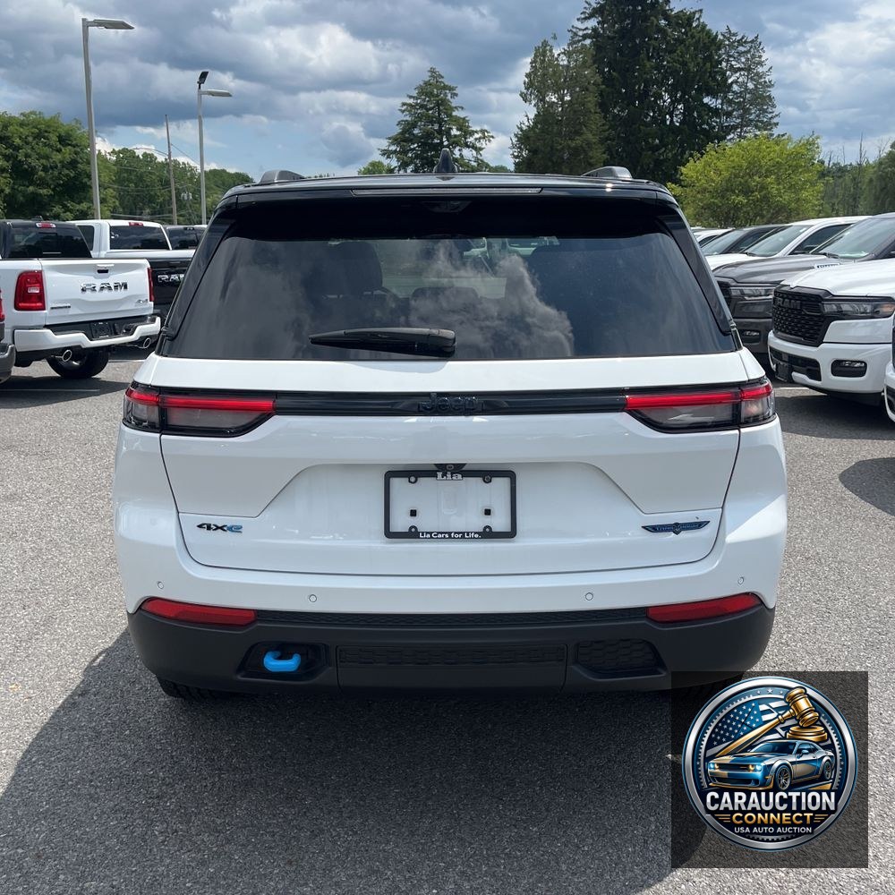 2023 Jeep Grand Cherokee Trailhawk 4xe