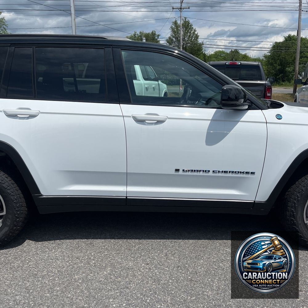 2023 Jeep Grand Cherokee Trailhawk 4xe