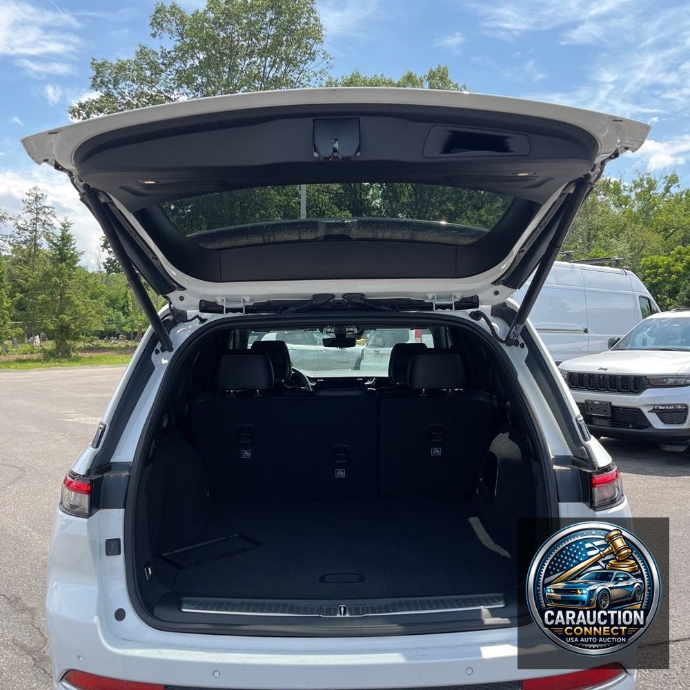 2023 Jeep Grand Cherokee Overland 4xe