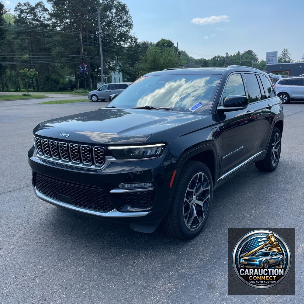 2023 Jeep Grand Cherokee Summit 4XE 4D SUV 4WD