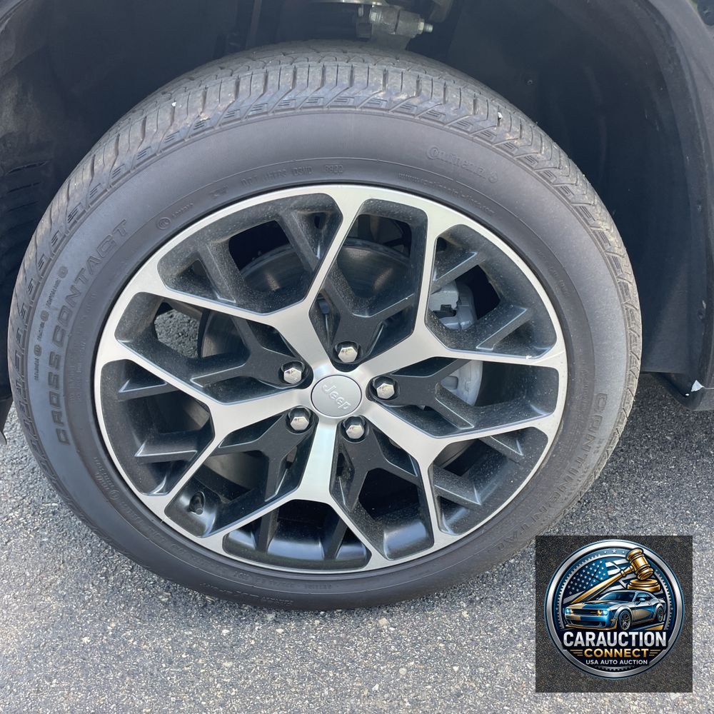 2023 Jeep Grand Cherokee Summit 4XE 4D SUV 4WD