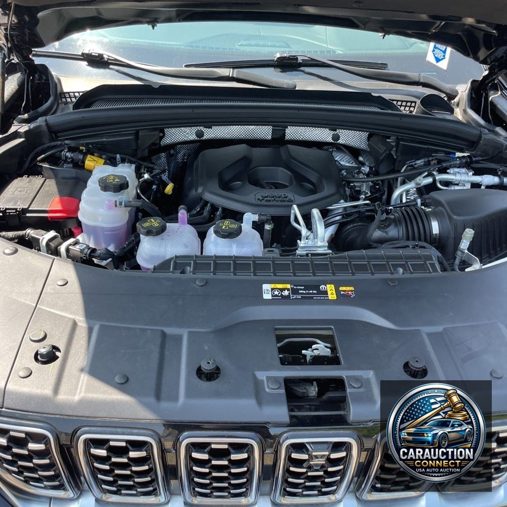 2023 Jeep Grand Cherokee Summit 4XE 4D SUV 4WD
