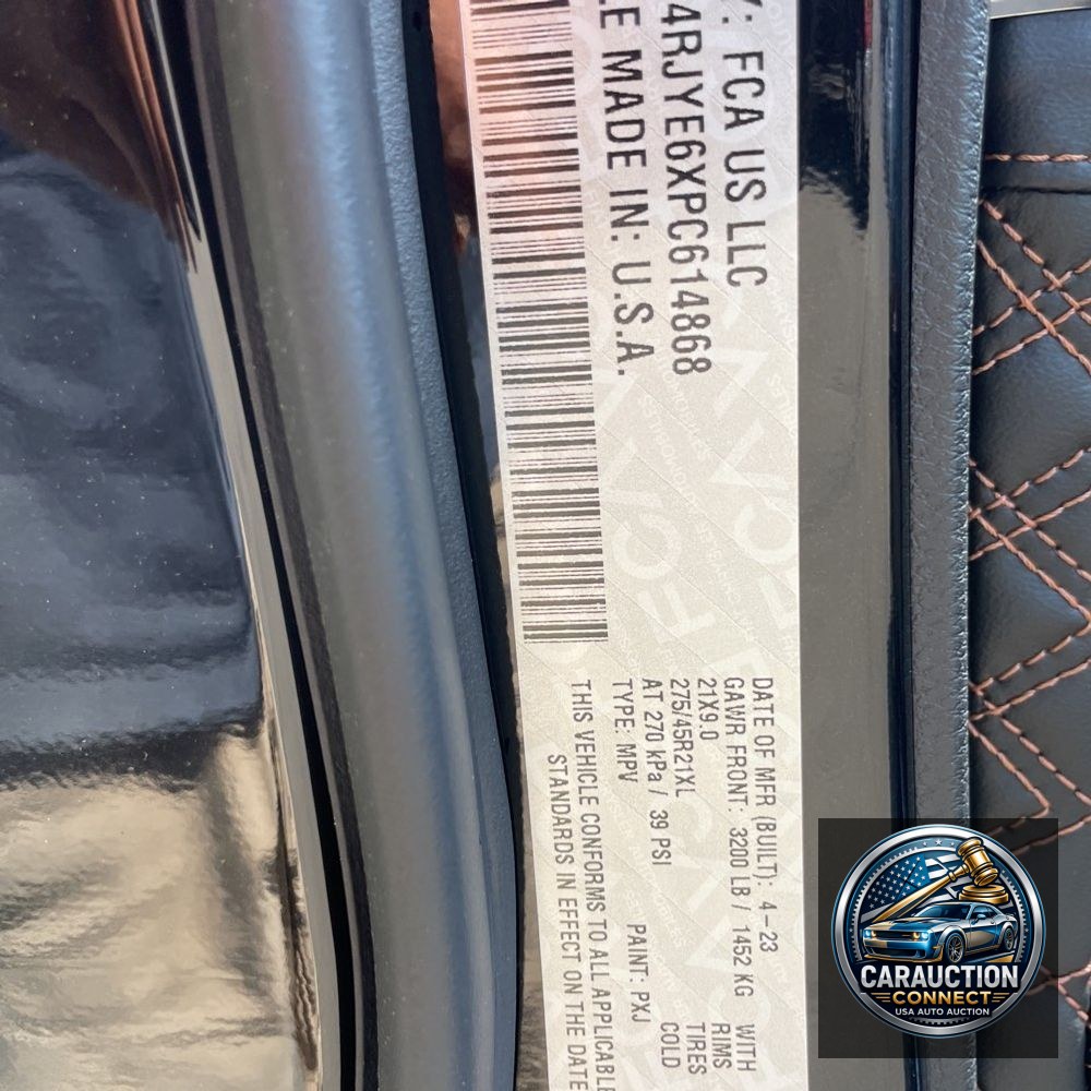 2023 Jeep Grand Cherokee Summit 4XE 4D SUV 4WD