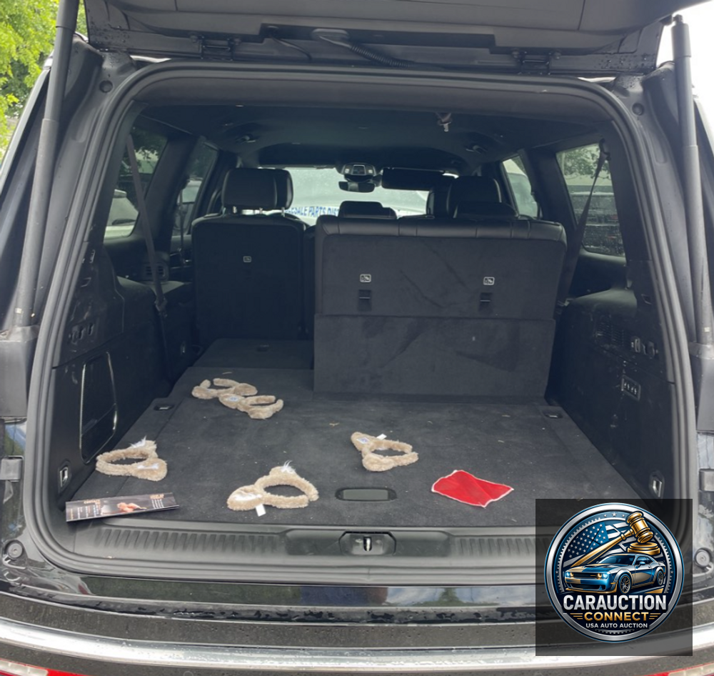 2024 Jeep Wagoneer L Base