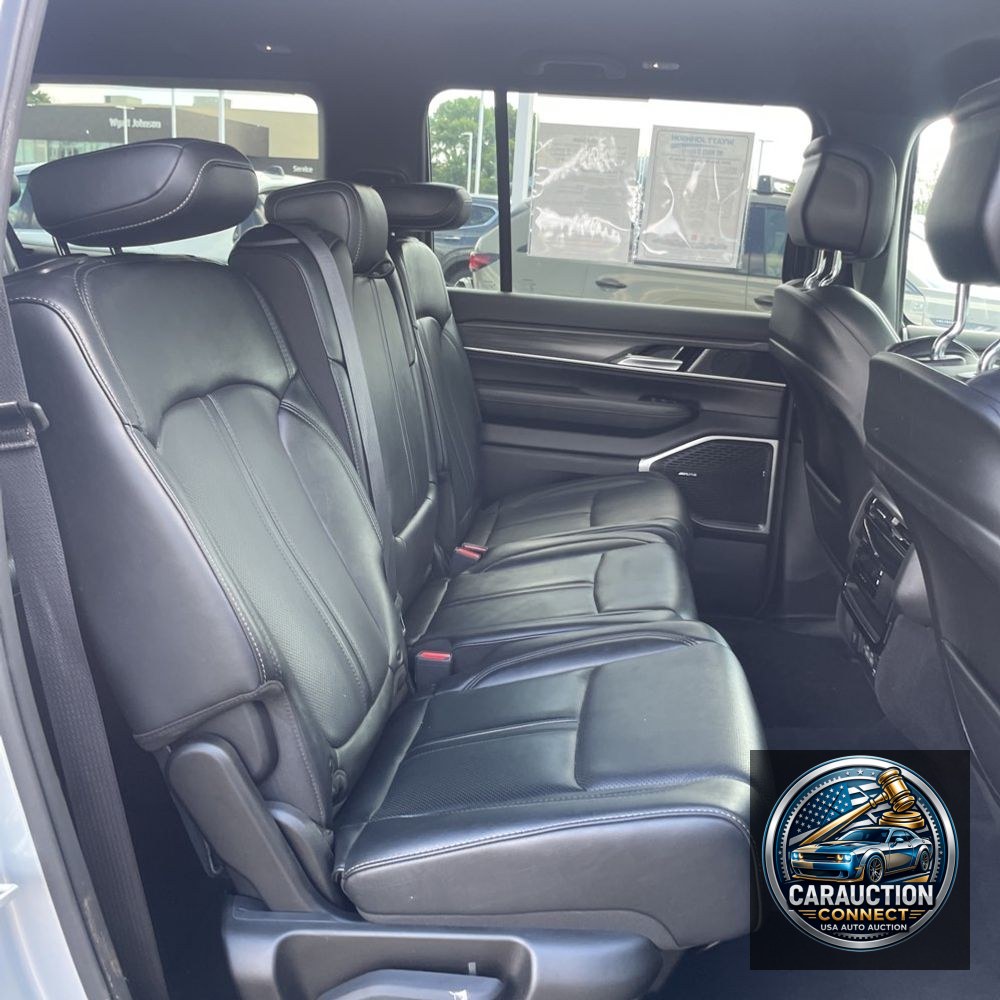 2024 Jeep Wagoneer L Series II