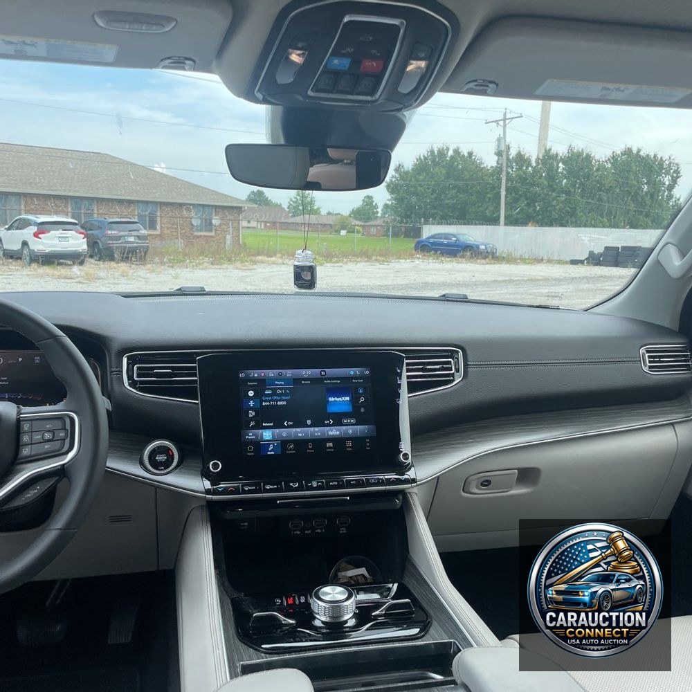 2024 Jeep Wagoneer L Series III