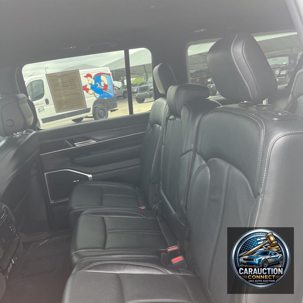 2024 Jeep Wagoneer L Series III
