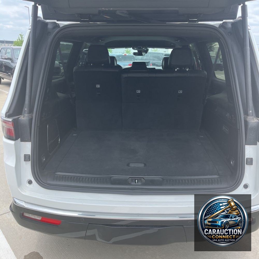 2024 Jeep Wagoneer L Series III