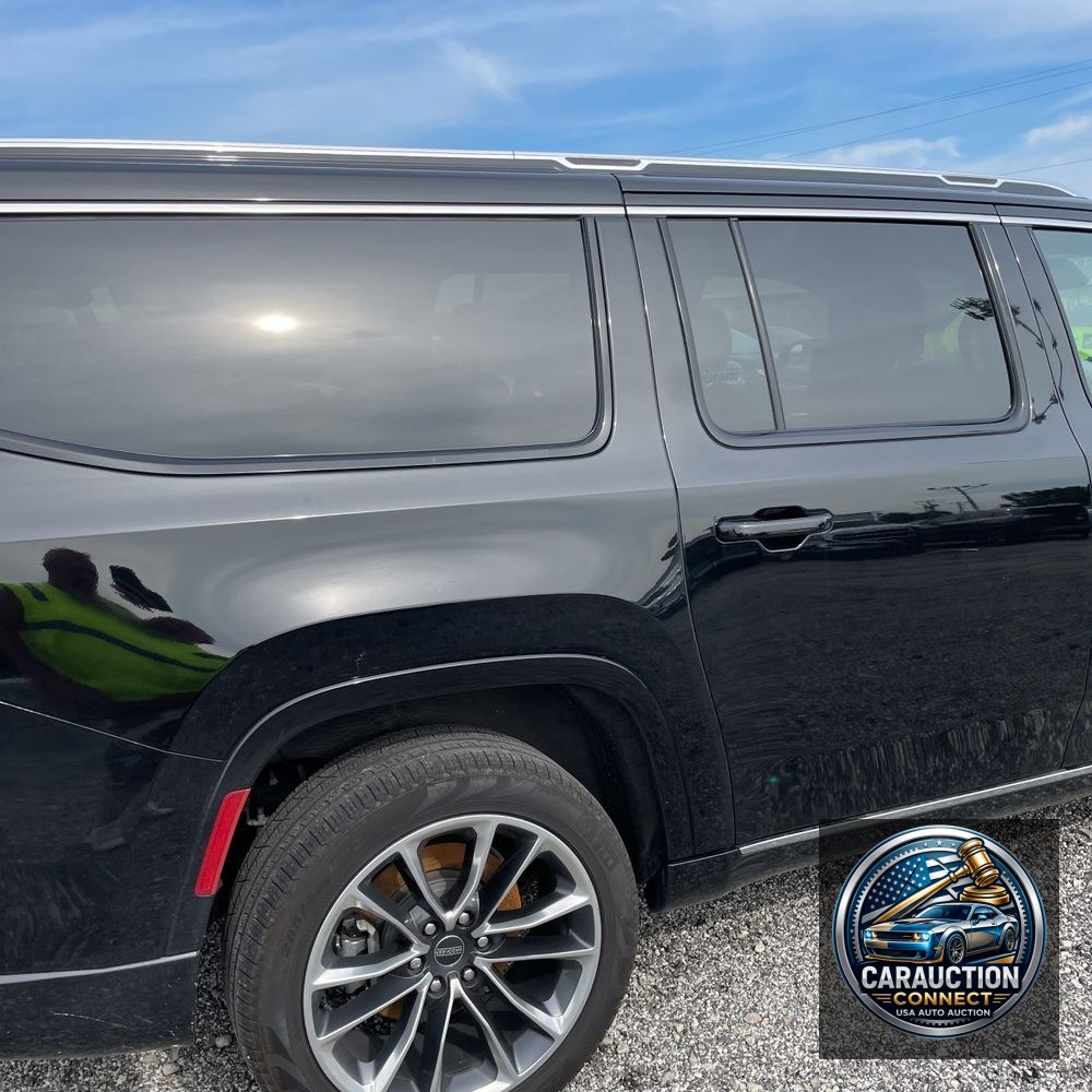 2024 Jeep Wagoneer L Series III