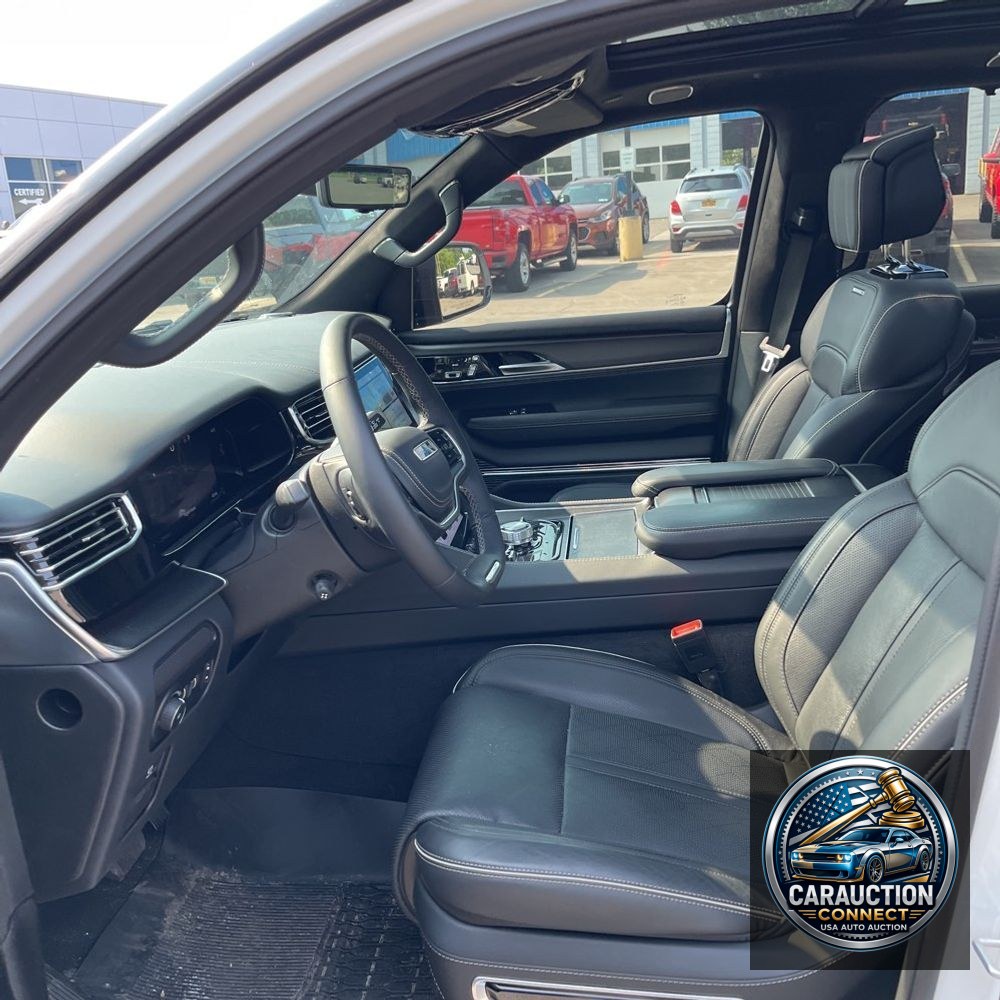 2024 Jeep Grand Wagoneer L Obsidian