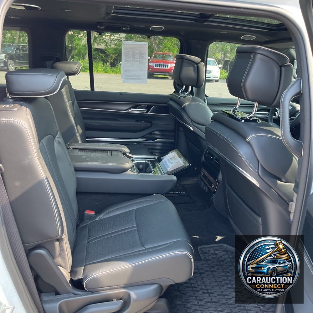 2024 Jeep Grand Wagoneer L Obsidian
