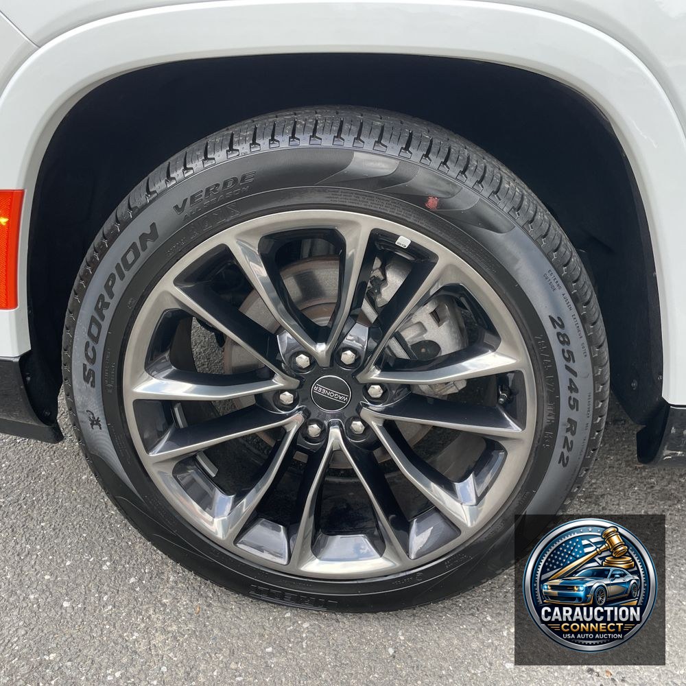 2024 Jeep Grand Wagoneer L Series III Obsidian