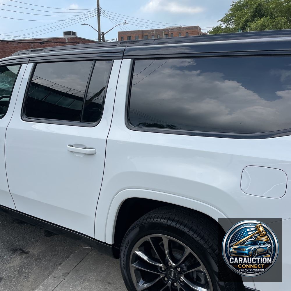 2024 Jeep Grand Wagoneer L Series III Obsidian