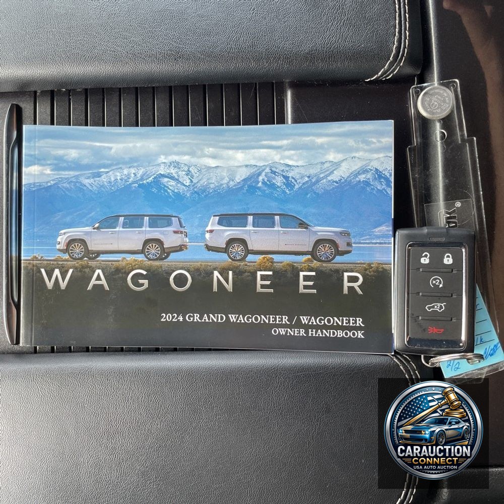 2024 Jeep Wagoneer Base
