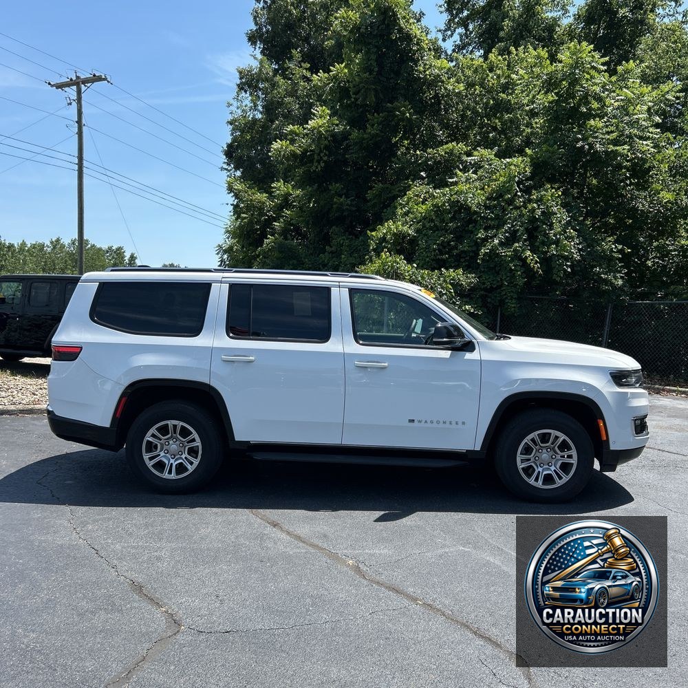 2024 Jeep Wagoneer Base