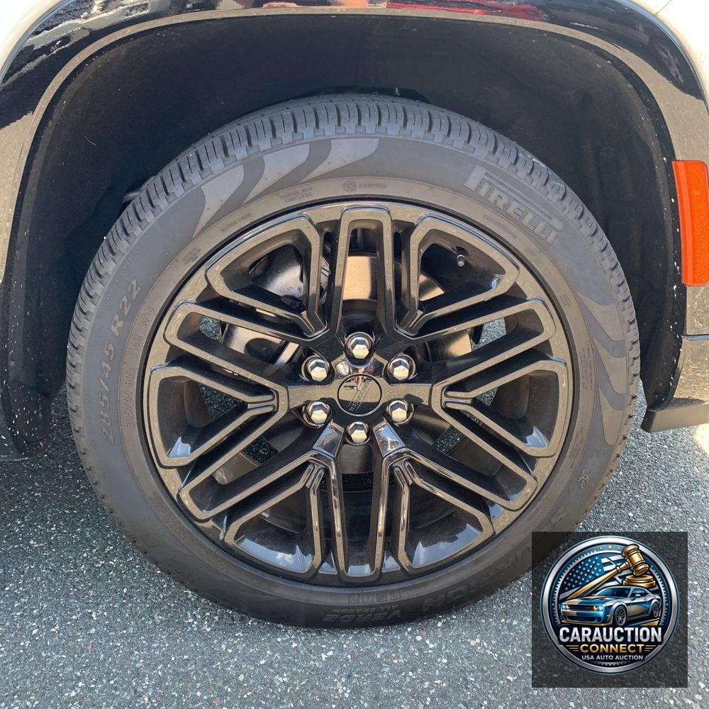 2024 Jeep Wagoneer Carbide