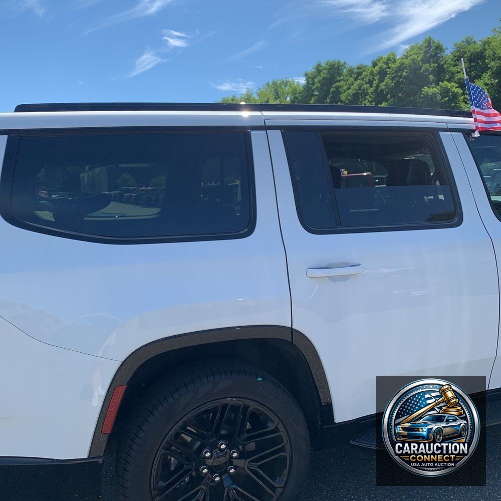 2024 Jeep Wagoneer Carbide