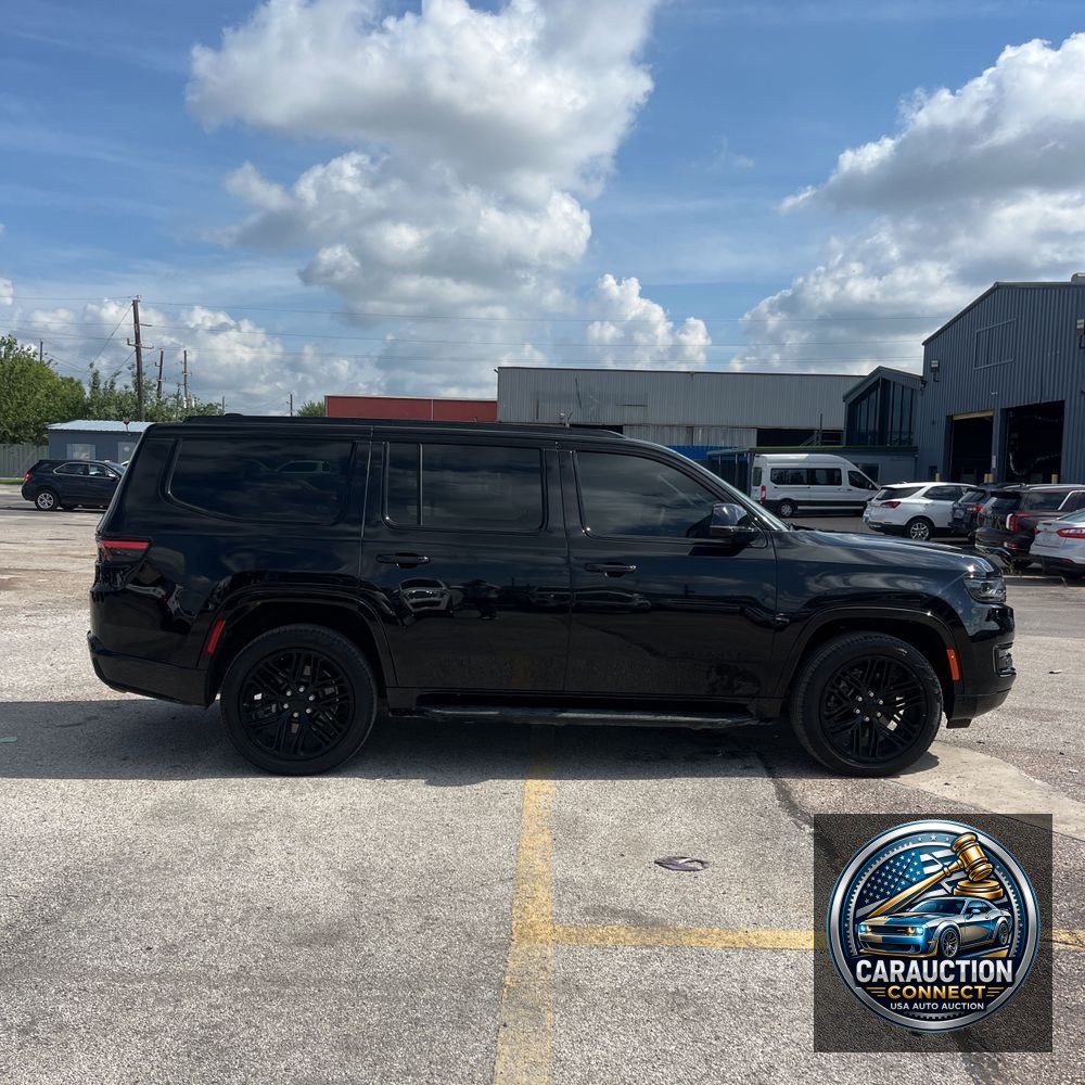 2023 Jeep Wagoneer Carbide