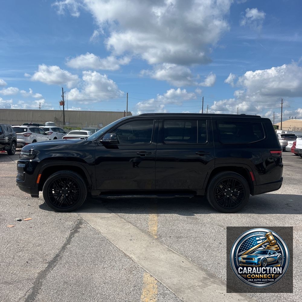 2023 Jeep Wagoneer Carbide
