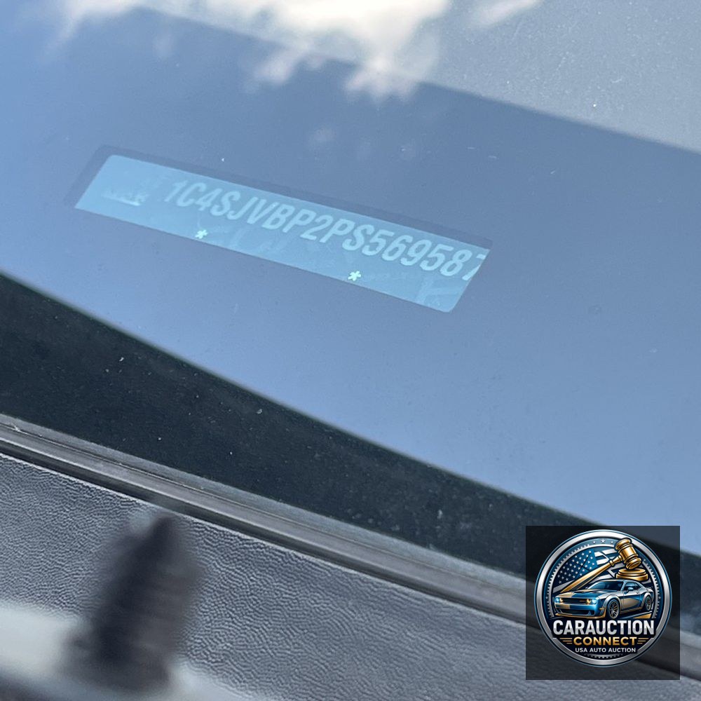 2023 Jeep Wagoneer Carbide