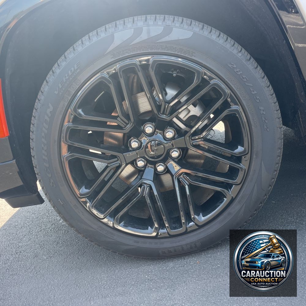 2024 Jeep Wagoneer Carbide