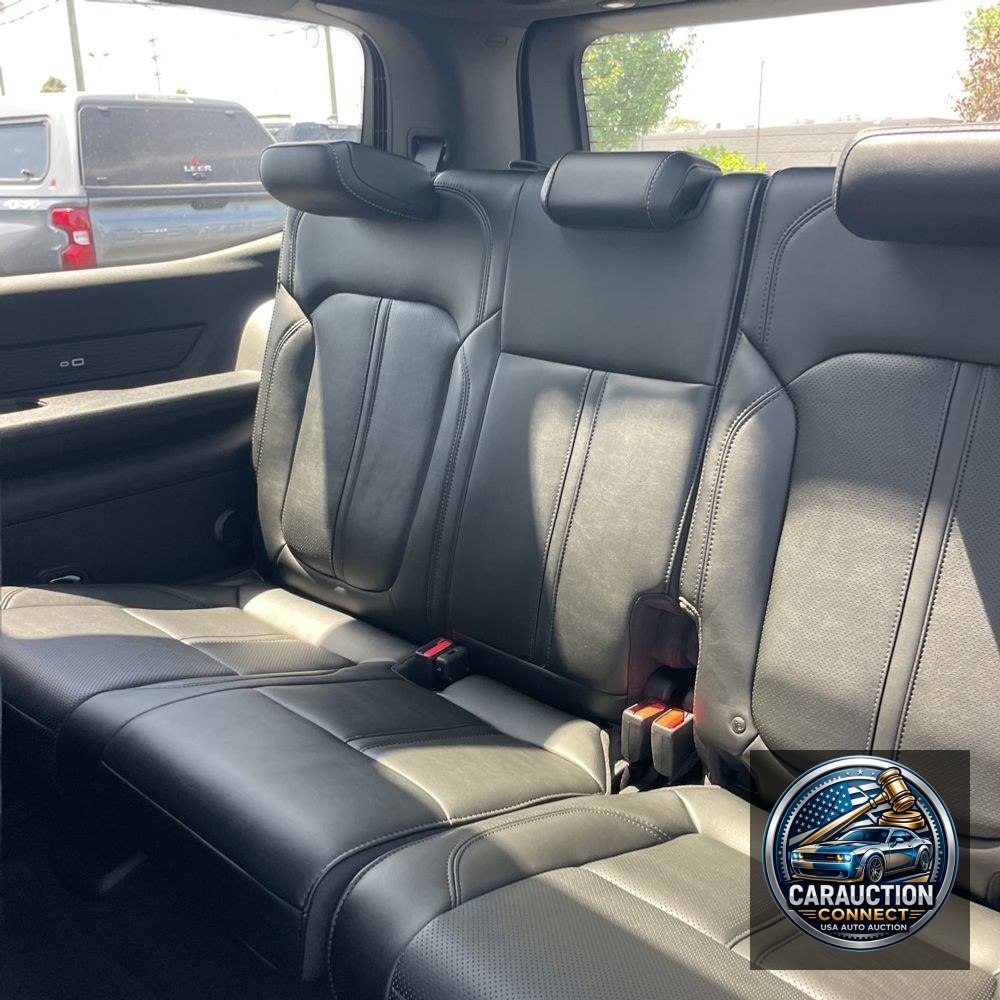 2024 Jeep Wagoneer Carbide