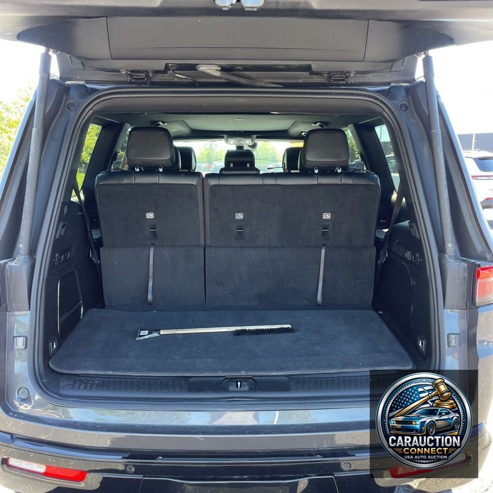 2024 Jeep Wagoneer Series II Carbide
