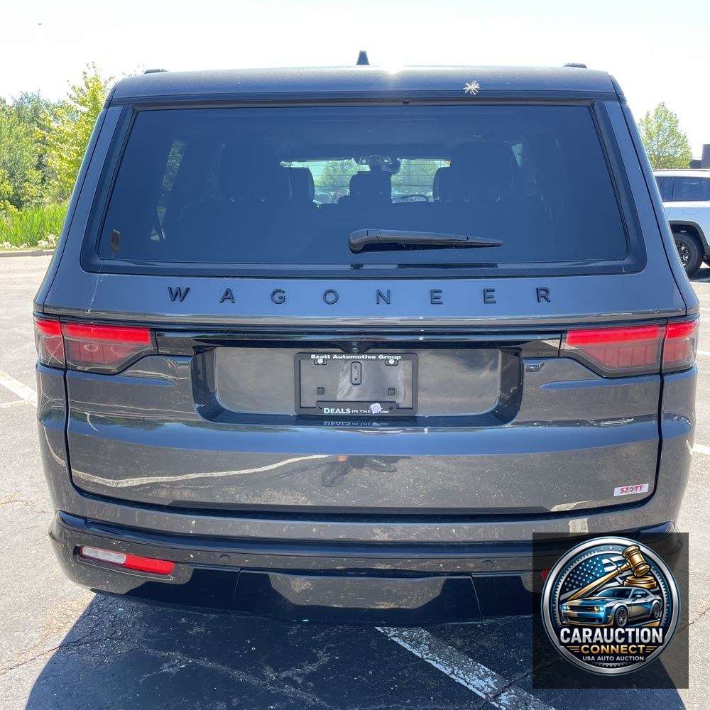 2024 Jeep Wagoneer Series II Carbide