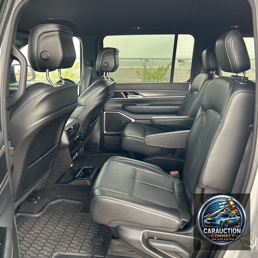 2024 Jeep Wagoneer Series II