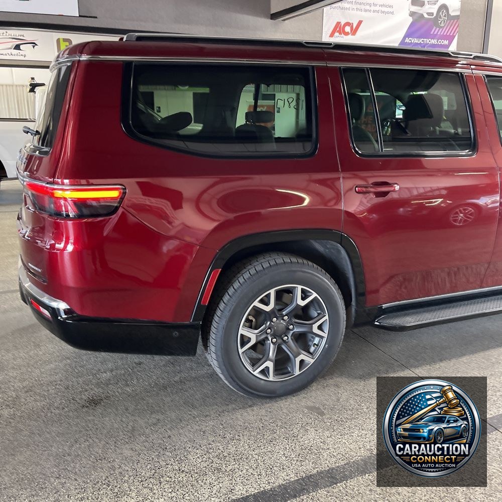 2023 Jeep Wagoneer Series III