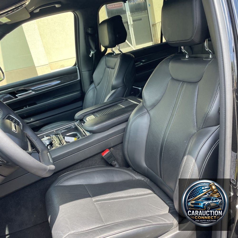 2022 Jeep Wagoneer Series III