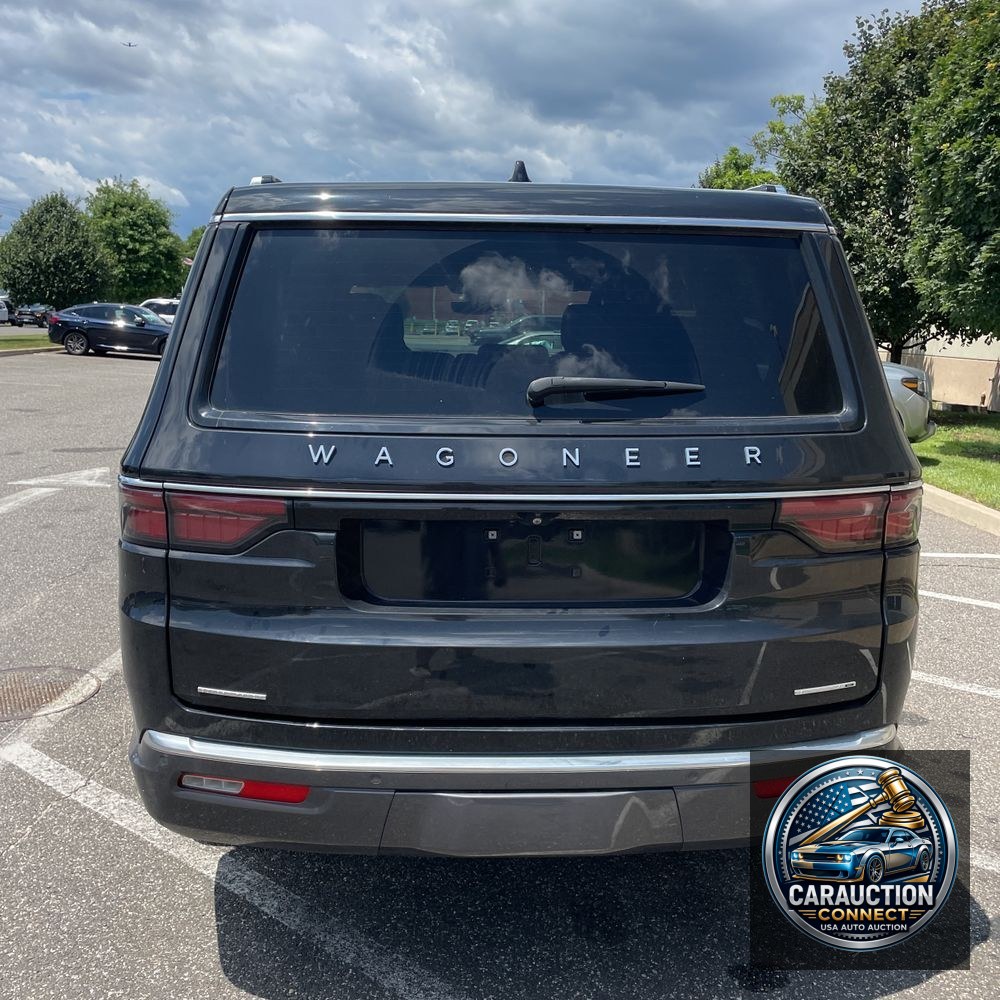 2022 Jeep Wagoneer Series III