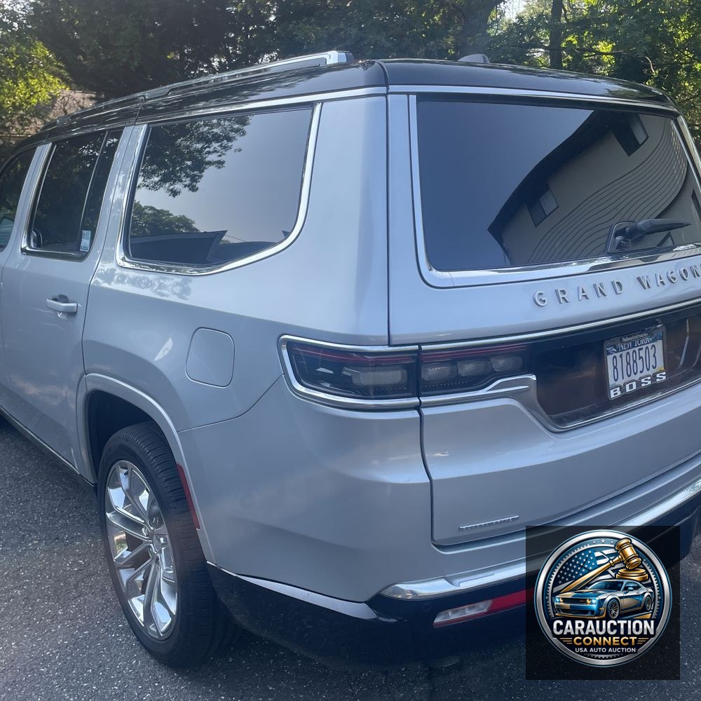 2022 Jeep Grand Wagoneer Series II