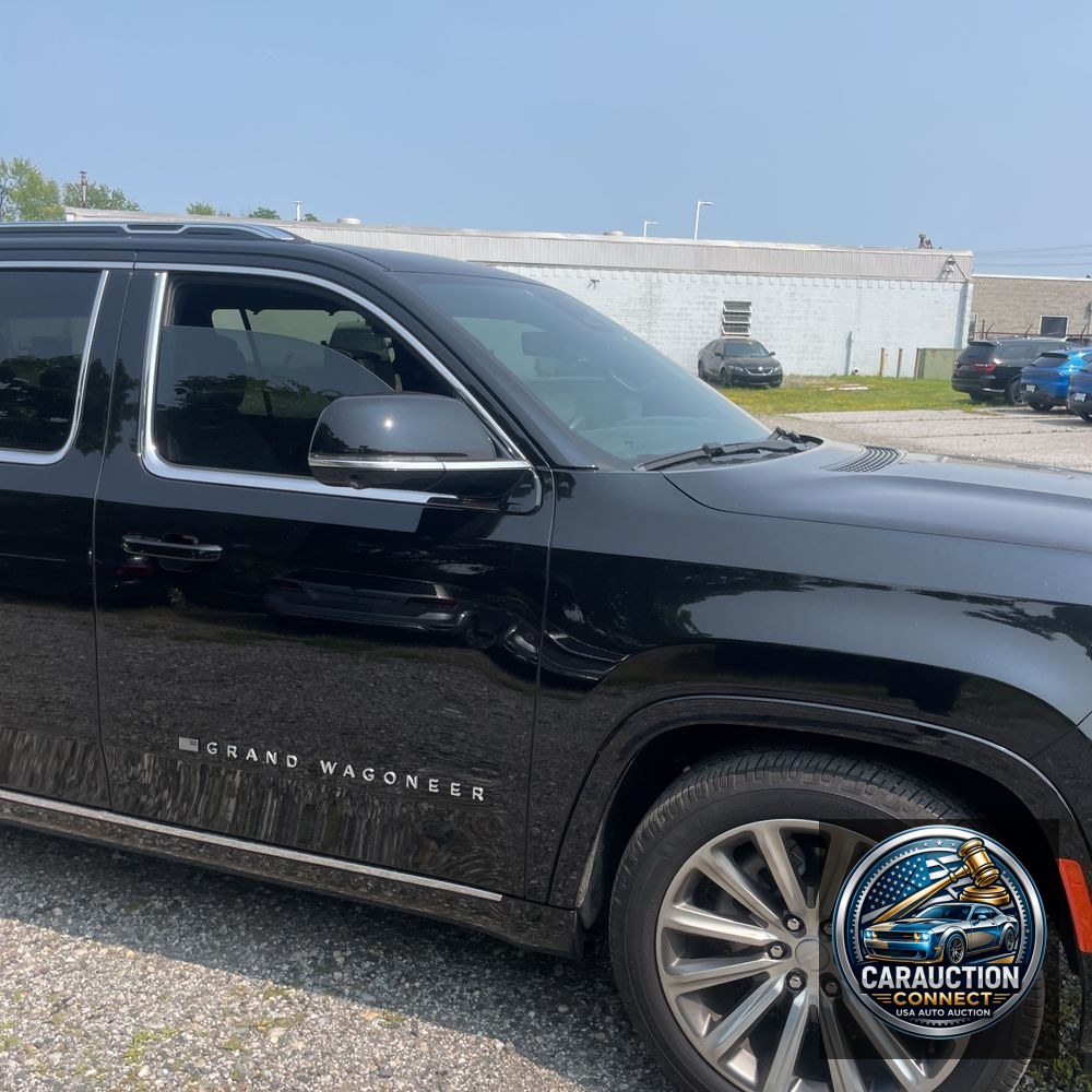 2022 Jeep Grand Wagoneer Series II