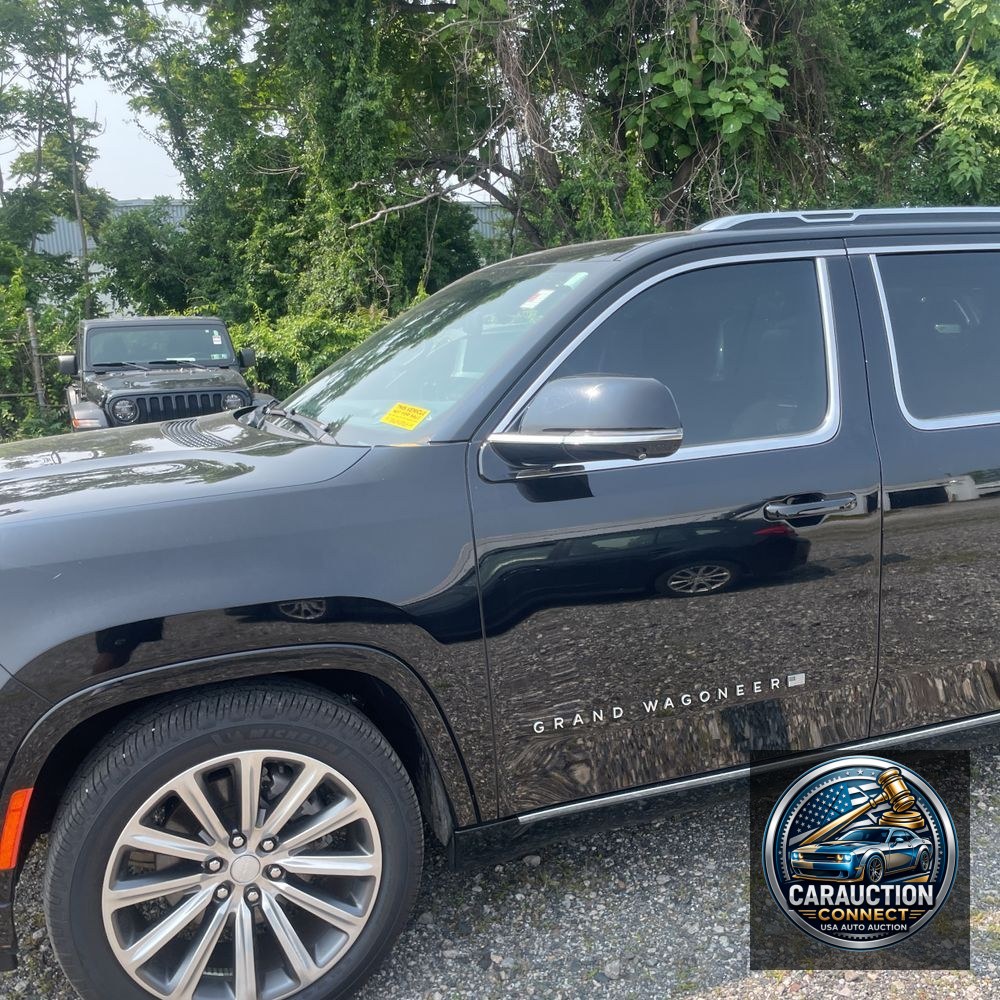 2022 Jeep Grand Wagoneer Series II