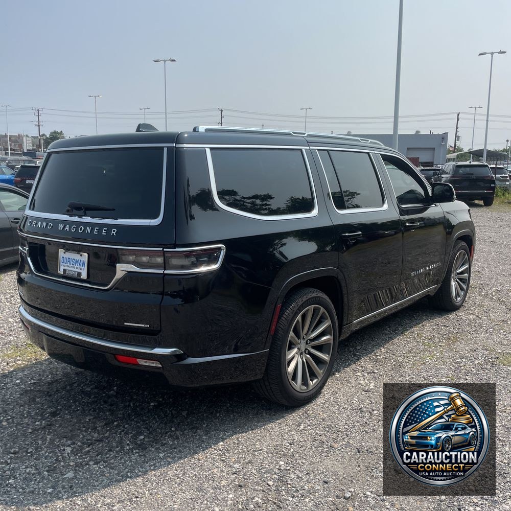 2022 Jeep Grand Wagoneer Series II