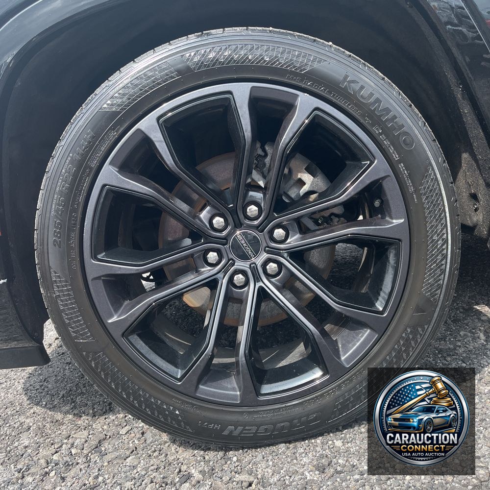 2023 Jeep Grand Wagoneer Obsidian