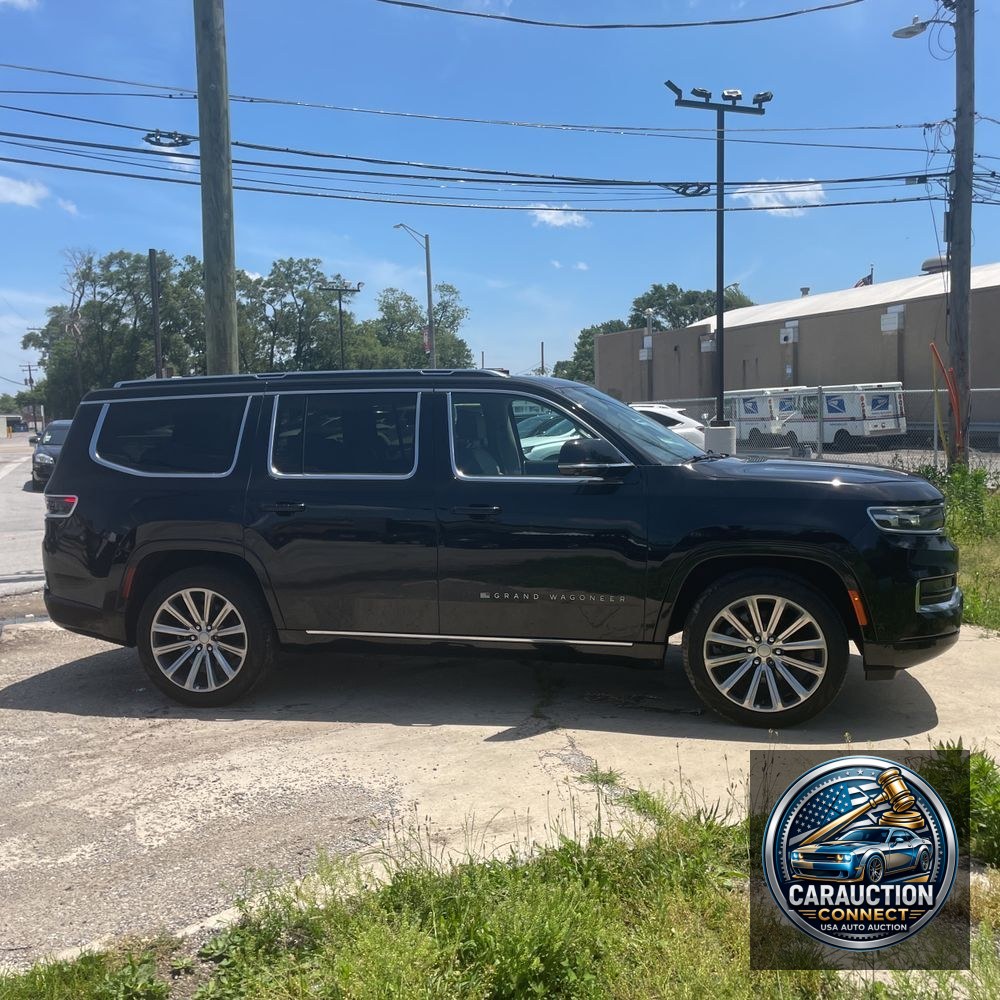 2023 Jeep Grand Wagoneer Series II