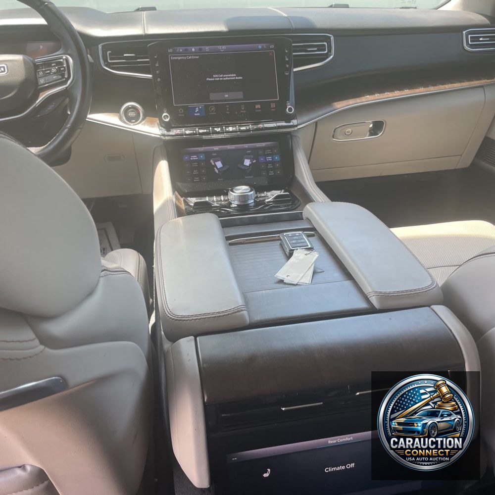 2023 Jeep Grand Wagoneer Series II