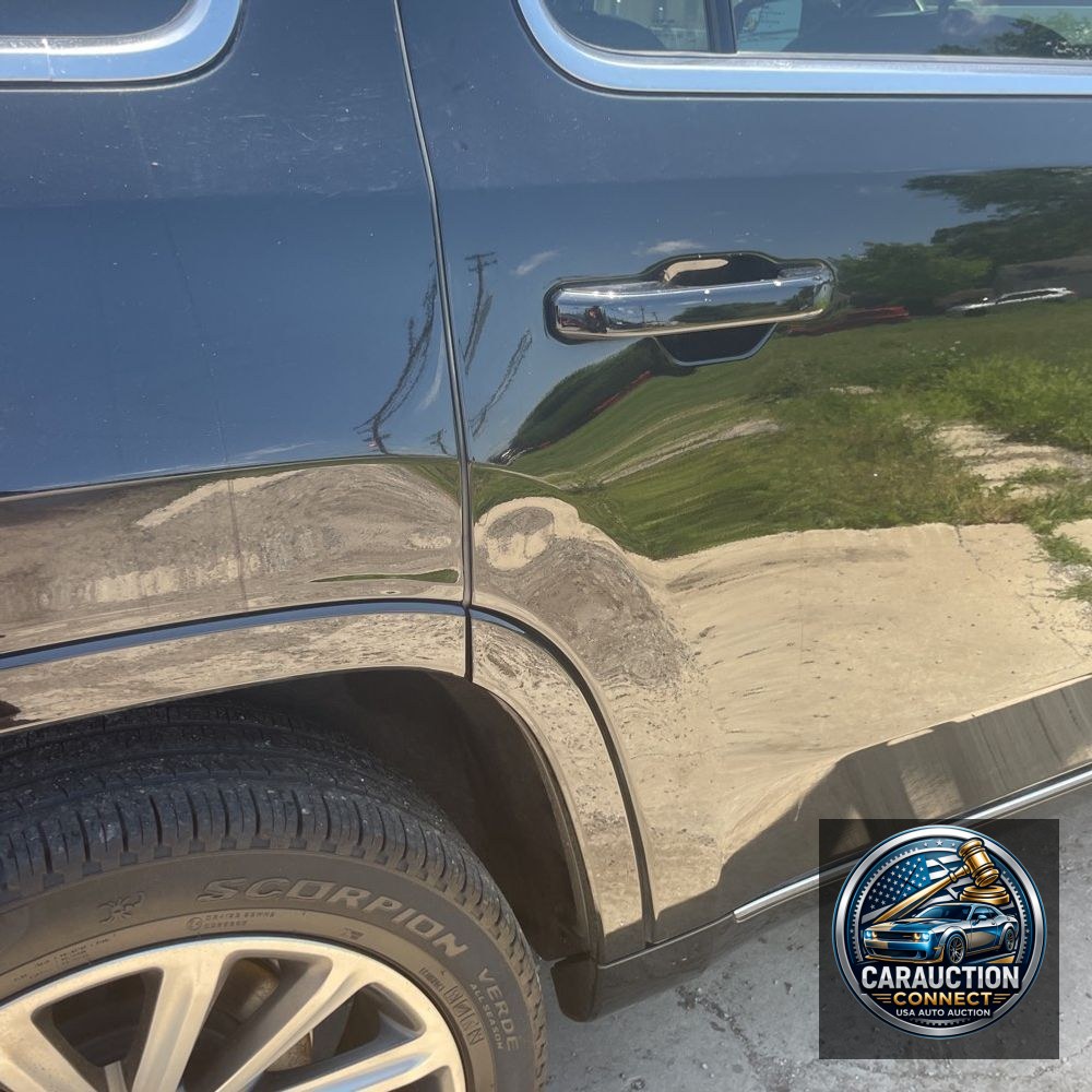 2023 Jeep Grand Wagoneer Series II