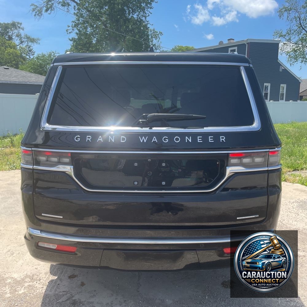 2023 Jeep Grand Wagoneer Series II