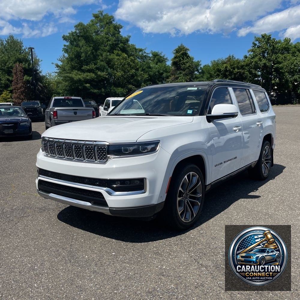 2022 Jeep Grand Wagoneer Series III