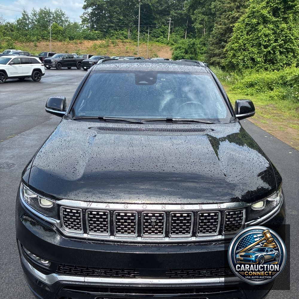 2022 Jeep Grand Wagoneer Series III
