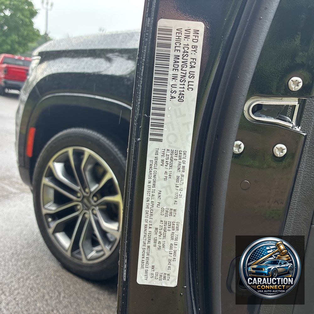 2022 Jeep Grand Wagoneer Series III