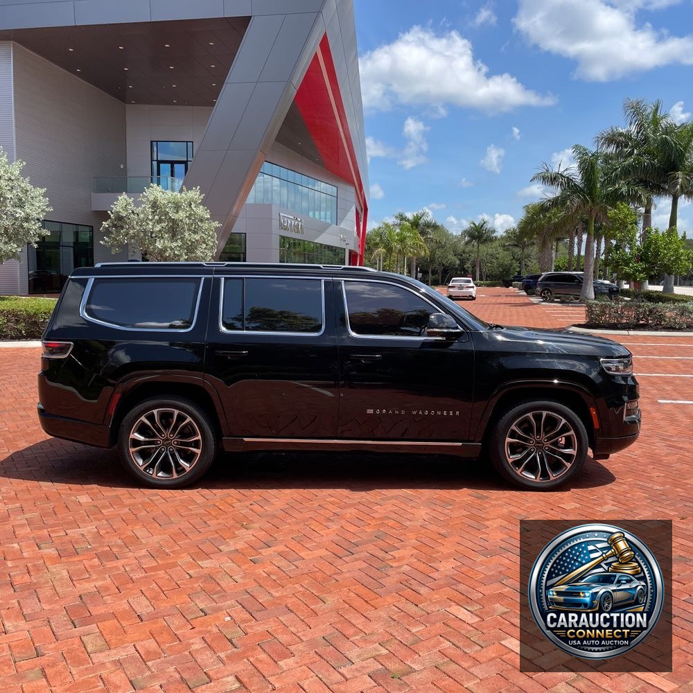 2022 Jeep Grand Wagoneer Series III