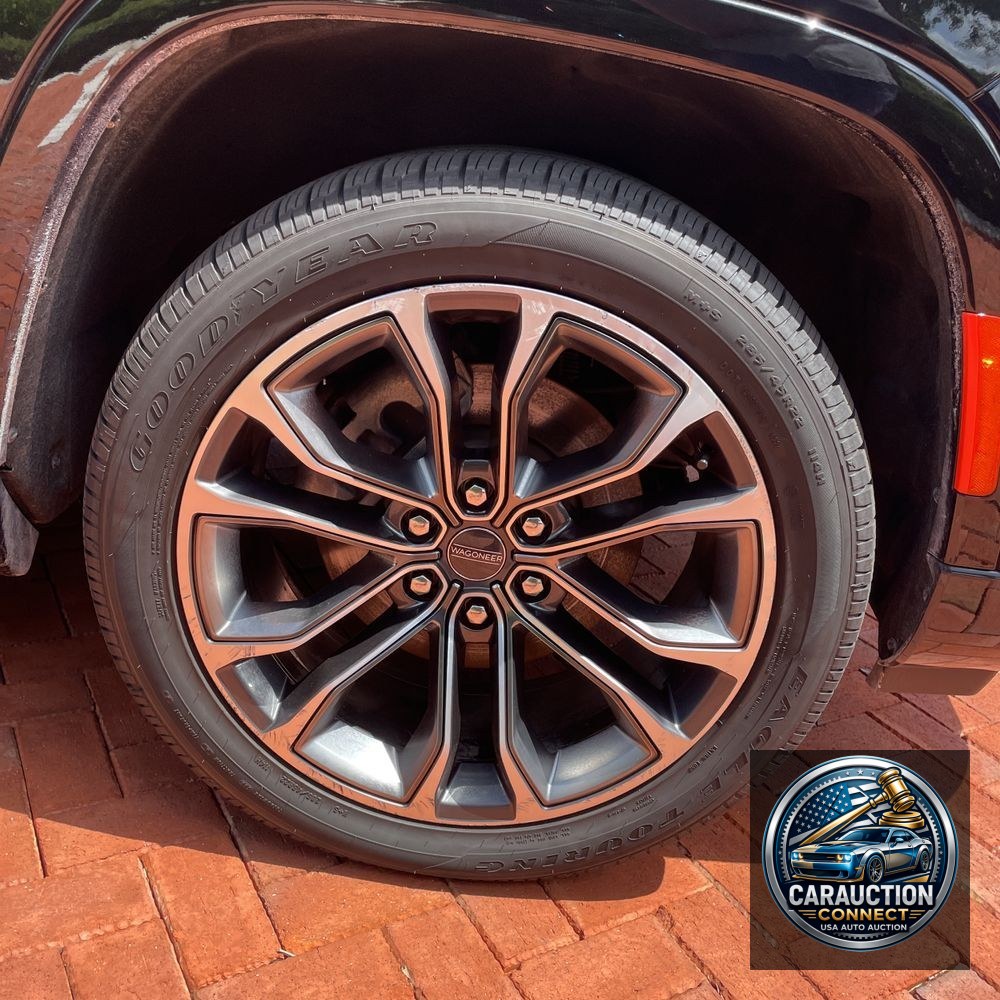 2022 Jeep Grand Wagoneer Series III